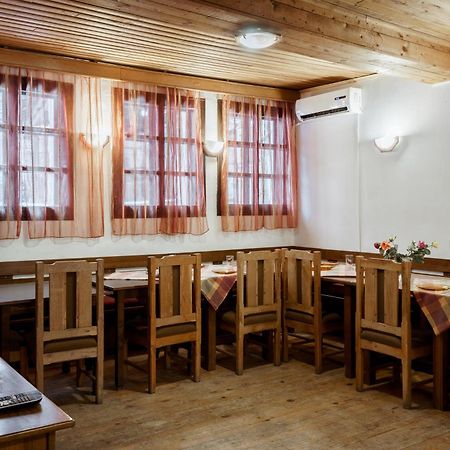 Къща За Гости Иван Карадимитров Bozhentsi Ngoại thất bức ảnh