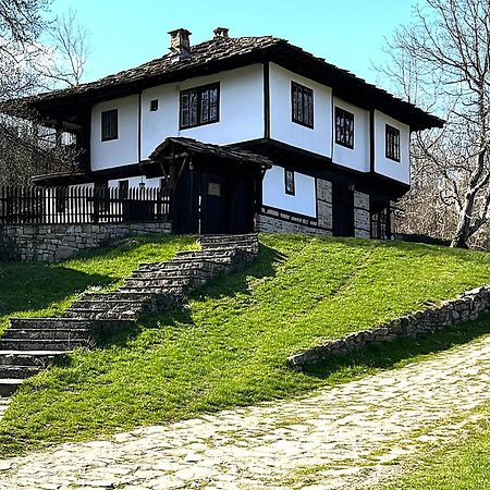 Къща За Гости Иван Карадимитров Bozhentsi Ngoại thất bức ảnh
